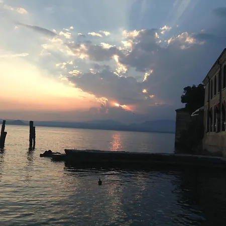 La Perla Del Garda Apartment *
